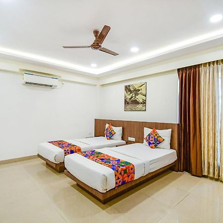Fabhotel Kzar Select - 2Km From Park Street Kolkata Ngoại thất bức ảnh