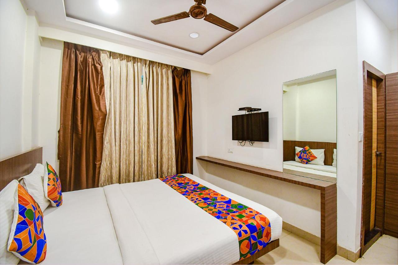 Fabhotel Kzar Select - 2Km From Park Street Kolkata Ngoại thất bức ảnh